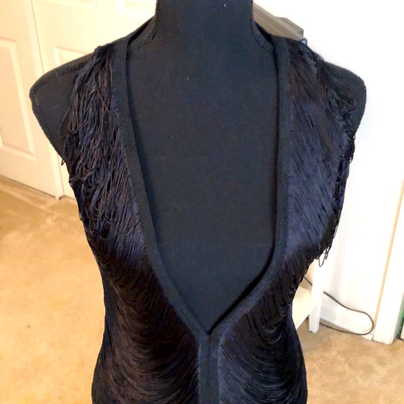 Plunge/Fringe -Pretty Little Thing -Dress in Black-Size 4 USA-Super Sexy - Picture 4 of 15